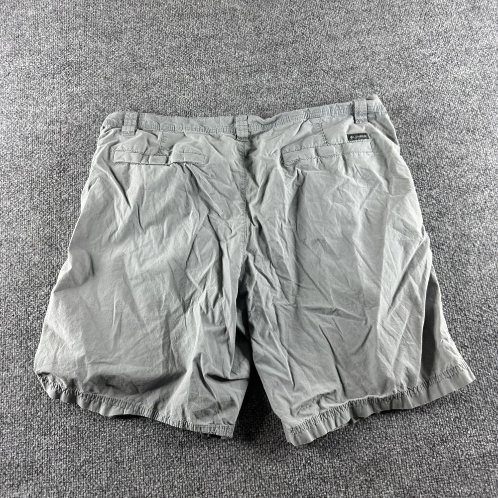 Columbia Shorts Mens 38 Gray Chino Cotton Pockets Outdoors Hiking Flat Front